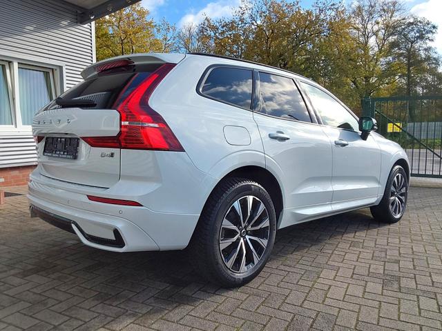 Volvo XC60 B4 D AWD Plus Dark AHK/ACC/LED/SHZ/PDC/NAV/KAM 