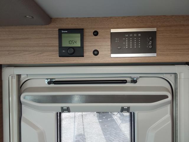 Knaus Van TI 650 MEG Vansation 180 PS Fiat AUT/APP/NAV/KAM/DACHKLIMA 