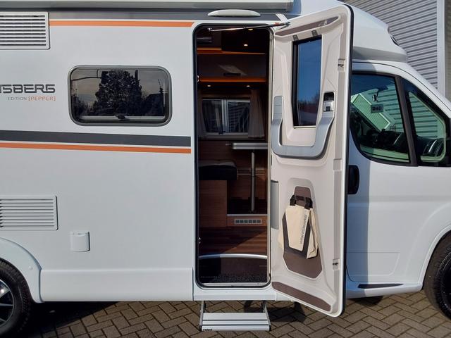 Beispielbilder, ggf. teilweise mit Sonderausstattung