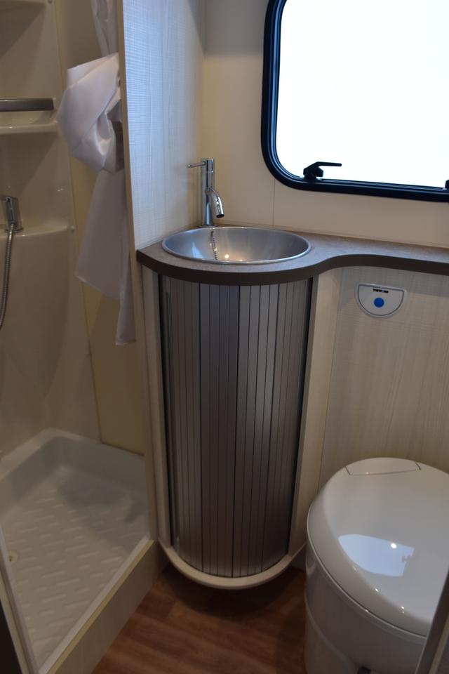 Ahorn A680 Eco FAHRRADTRÄGER/MARKISE/KAMERA 