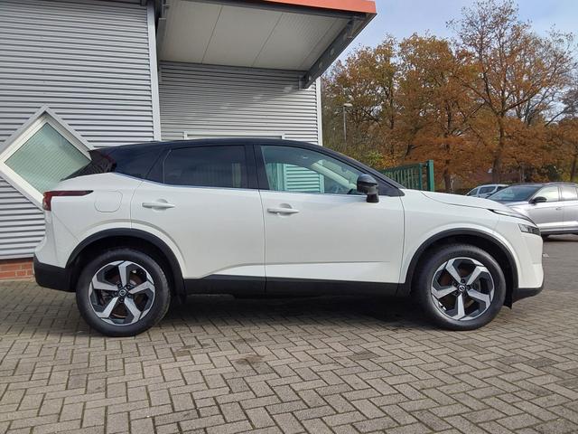 Nissan Qashqai 1.3 DIG-T Mild Hybrid N-Connecta ACC/PDC/KAM/LED/NAV 