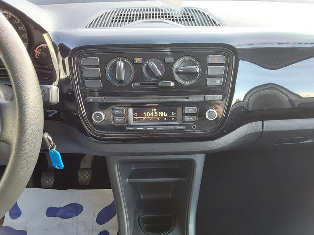Volkswagen up! 1.0 move GJR/CD 