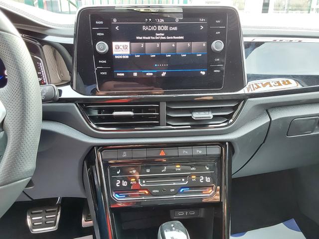 Volkswagen T-Roc 1.5 TSI DSG R-Line Black Style ACC/SHZ/PDC/KAM/PANO 