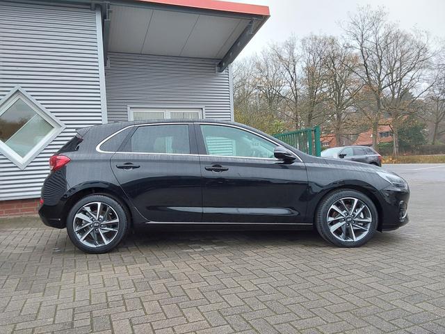 Hyundai i30 1.0 T-GDI Advantage LED/PDC/KAM/SHZ/NAV 