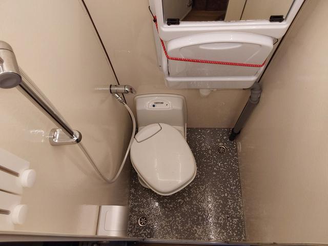 Peugeot Boxer 3.0 HDi Camper Ausbau AHK/SOLAR/MARKISE 