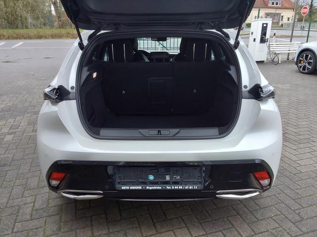 Peugeot 308 1.2 PureTech 130 GT ACC/LED/SHZ/PDC/KAM/NAV 