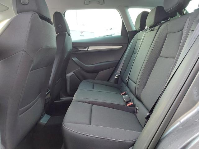 Skoda Karoq 1.5 TSI DSG Selection AHK/ACC/SHZ/LED/PDC 