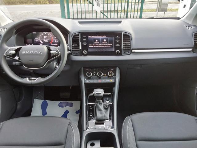 Skoda Karoq 1.5 TSI DSG Selection AHK/ACC/SHZ/LED/PDC 