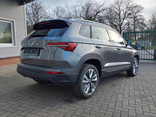Skoda Karoq 1.5 TSI DSG Selection AHK/ACC/SHZ/LED/PDC 