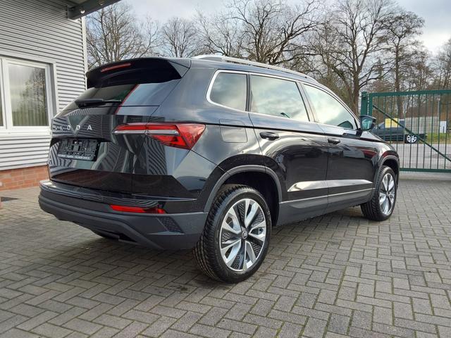 Skoda Karoq 1.5 TSI DSG Selection AHK/ACC/SHZ/LED/PDC/KAM 
