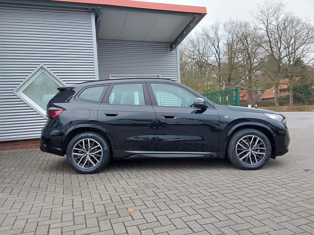 BMW X1 18i sDrive M Sport ACC/SHZ/LED/PDC/KAM/NAV 