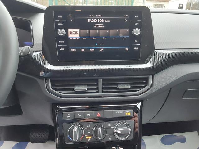 Volkswagen T-Cross 1.0 TSI DSG Life ACC/APP/SHZ/LED/PDC/KAM 