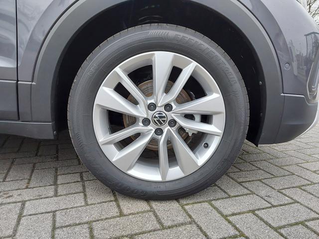 Volkswagen T-Cross 1.0 TSI DSG Life ACC/APP/SHZ/LED/PDC/KAM 