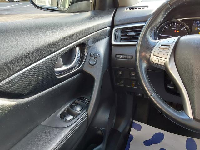 Nissan X-Trail 1.6 dCi N-Connecta AHK/SHZ/PDC/KAM/PANO 