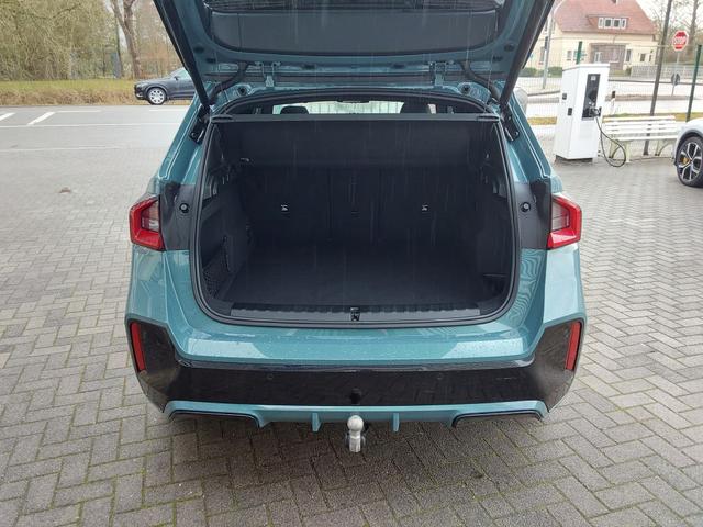 BMW X1 xDrive25e M Sport AHK/ACC/SHZ/LED/PANO/PDC/KAM 