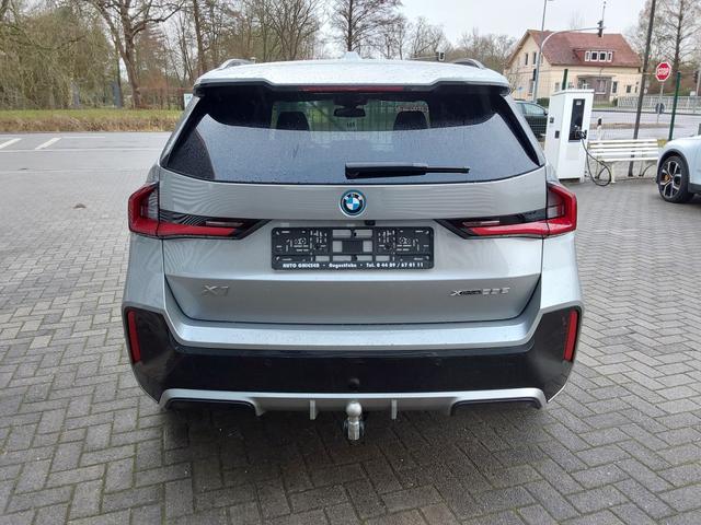 BMW X1 xDrive25e M Sport AHK/ACC/SHZ/LED/PANO/PDC/KAM 
