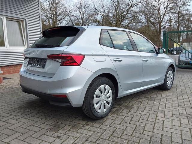 Beispielbilder, ggf. teilweise mit Sonderausstattung