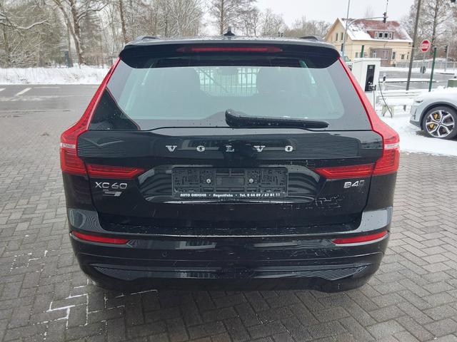Volvo XC60 B4 D AWD AHK/ACC/SHZ/LED/PDC/KAM/NAV 