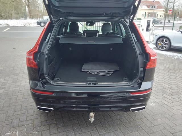 Volvo XC60 B5 D AWD R-Design AHK/ACC/SHZ/NAV/PDC/KAM 
