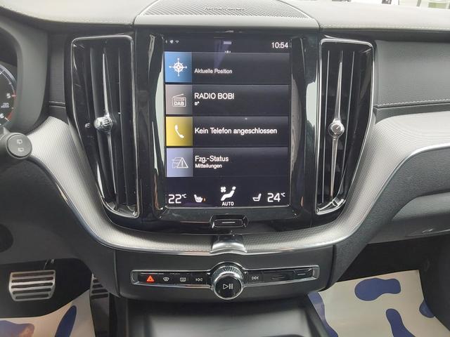 Volvo XC60 B5 D AWD R-Design AHK/ACC/SHZ/NAV/PDC/KAM 