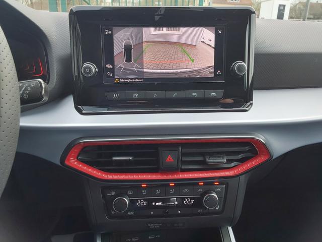 SEAT Arona 1.0 TSI DSG FR ACC/LED/PDC/KAM 