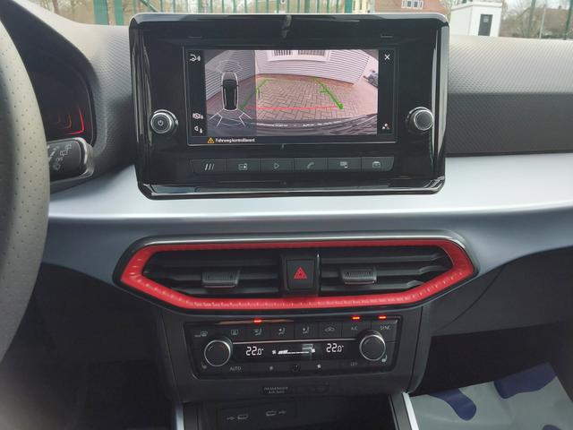 SEAT Arona 1.0 TSI DSG FR ACC/LED/PDC/KAM 