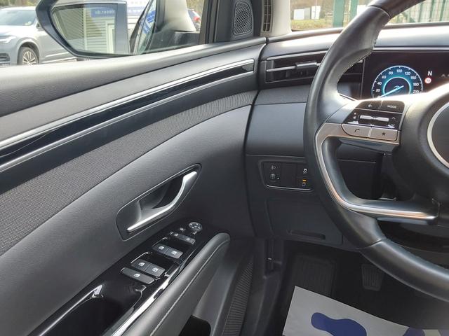 Hyundai TUCSON 1.6 T-GDI Trend APP/SHZ/LED/PDC/KAM/NAV 