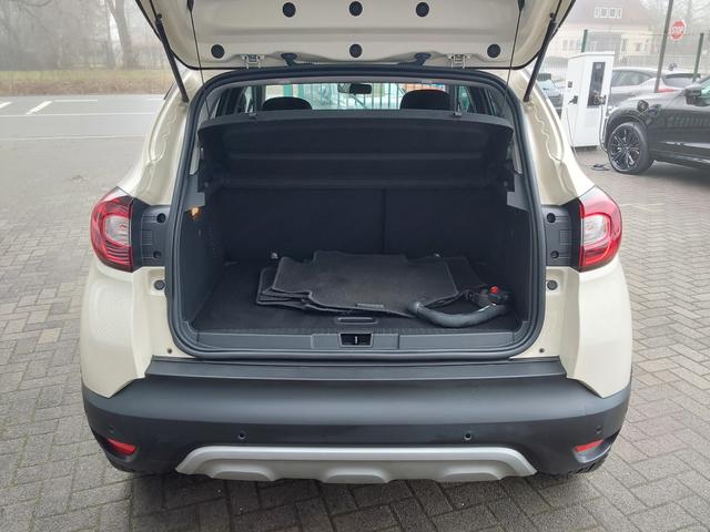 Renault Captur 1.3 TCe 150 Intens AHK/SHZ/LED/PDC/KAM/NAV 