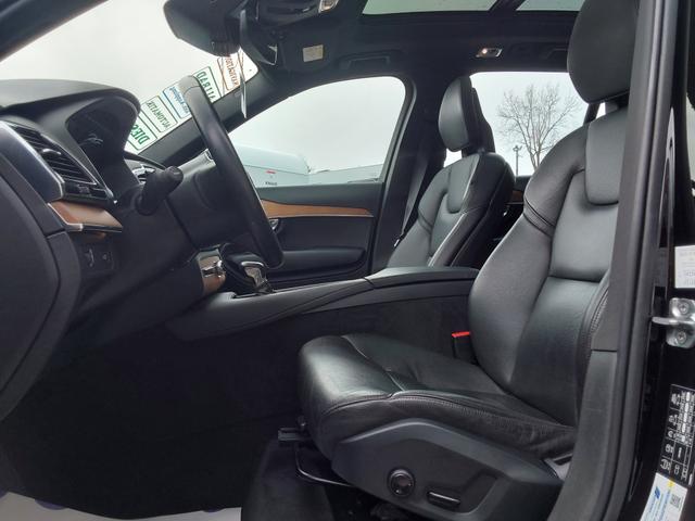 Volvo XC90 D5 AWD Momentum AHK/SHZ/LED/PDC/KAM/NAV 
