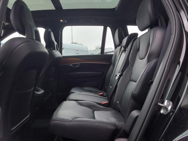 Volvo XC90 D5 AWD Momentum AHK/SHZ/LED/PDC/KAM/NAV 