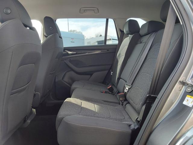 Skoda Kodiaq 1.5 TSI mHEV DSG Selection 7-Sitzer ACC/LED/PDC/SHZ/KAM/NAV 