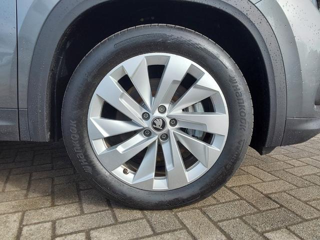 Skoda Kodiaq 1.5 TSI mHEV DSG Selection 7-Sitzer ACC/LED/PDC/SHZ/KAM/NAV 