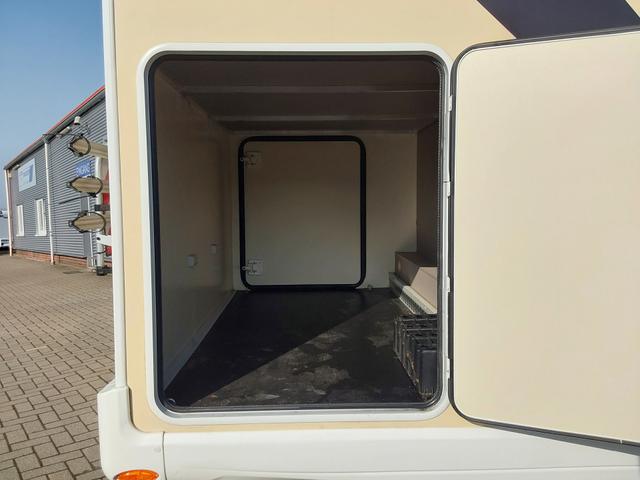 Ahorn Canada AD AHK/DACHKLIMA/LUFTFAHRWERK/SOLAR 