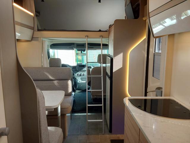 Ahorn Canada AD AHK/DACHKLIMA/LUFTFAHRWERK/SOLAR 