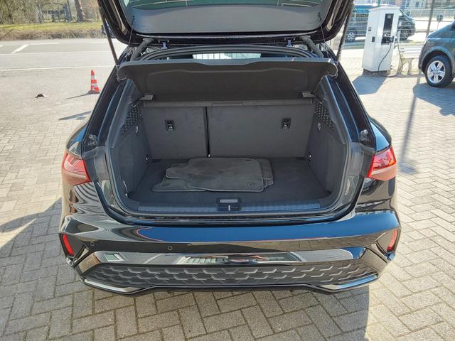 Audi A3 Sportback 1.5 TFSI S-tronic S-Line ACC/PDC/KAM/SHZ/PANO/MATRIX 