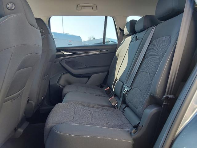 Skoda Kodiaq 2.0 TDI DSG Selection 7-Sitzer AHK/ACC/LED/PDC/SHZ/KAM 