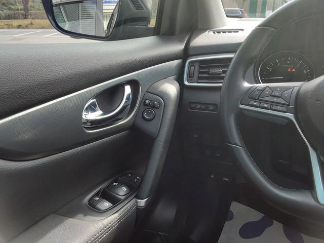 Nissan Qashqai 1.3 DIG-T Tekna AHK/APP/SHZ/LED/PDC/KAM/NAV 