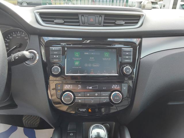 Nissan Qashqai 1.3 DIG-T Tekna AHK/APP/SHZ/LED/PDC/KAM/NAV 