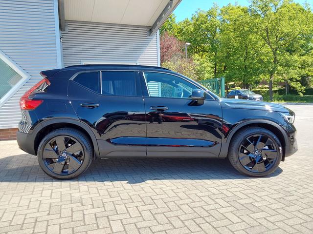 Volvo XC40 B4 B Ultra Black Edition AHK/ACC/LED/PDC/KAM/SHZ/PANO 