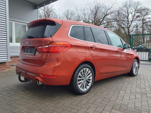 BMW 2er Gran Tourer 220i Luxury Line AHK/SHZ/LED/PDC/KAM/NAV 