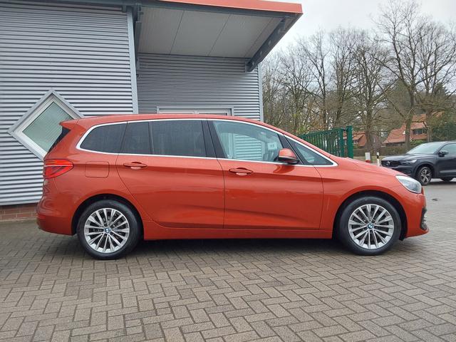BMW 2er Gran Tourer 220i Luxury Line AHK/SHZ/LED/PDC/KAM/NAV 