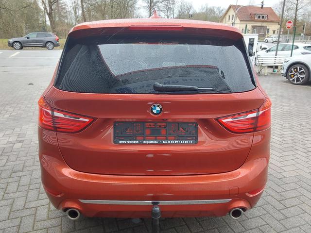BMW 2er Gran Tourer 220i Luxury Line AHK/SHZ/LED/PDC/KAM/NAV 
