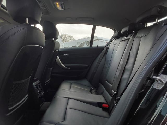 BMW 1er 120d Advantage AHK/ACC/SHZ/PDC/KAM/NAV 