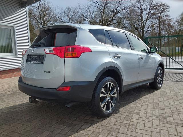Toyota RAV4 2.0 D-4D Comfort AHK/KAM/NAV/GJR 