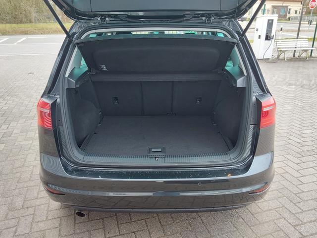 Volkswagen Golf Sportsvan 1.6 TDI Allstar ACC/SHZ/PDC/NAV 