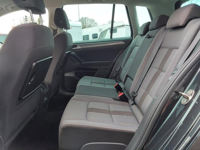 Volkswagen Golf Sportsvan 1.6 TDI Allstar ACC/SHZ/PDC/NAV 