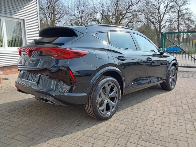 Beispielbilder, ggf. teilweise mit Sonderausstattung