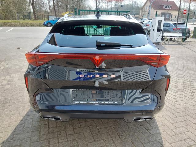 Beispielbilder, ggf. teilweise mit Sonderausstattung