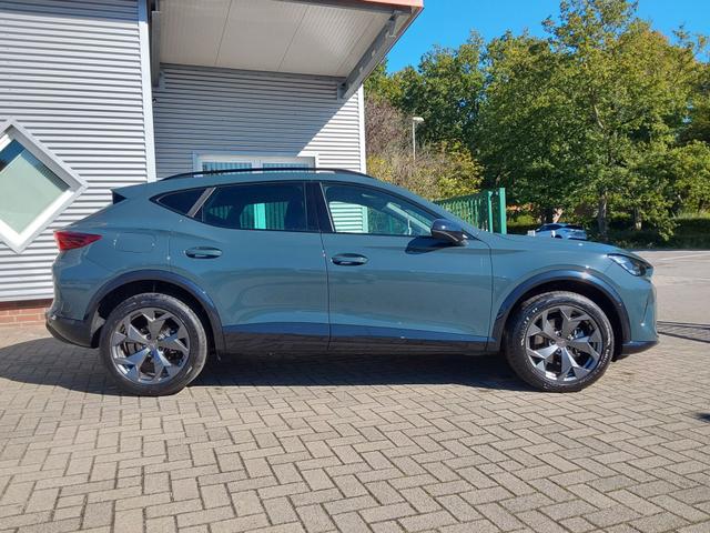 Beispielbilder, ggf. teilweise mit Sonderausstattung