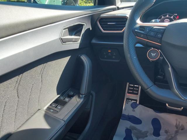 Beispielbilder, ggf. teilweise mit Sonderausstattung